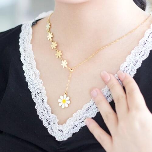 LUXUSTEEL Inoxidable Spring Style Flower Shell Pendant Necklace Collars Jewelry Gold Color Chains Necklace Wholesale Accessories