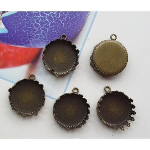 100pcs 15mm Brass Antique Bronze Crown Blank Spacers Charms Pendant Bases Cameo Cabochon Jewelry settings Findings