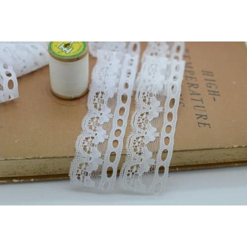 1/meter doll, white rice and white into the bow smooth lace