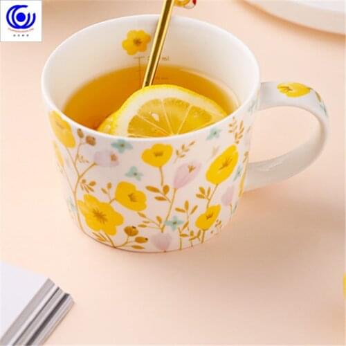 250ml microwave coffee cup travel cute creative ceramic European cartoon flower pattern graduation measuring gift creative mug