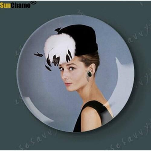 ARYA-Audrey Hepburn Color Home Decorative Painting Plate Living Room Study Wall Hanging Ceramic Creative Pendulum Plate