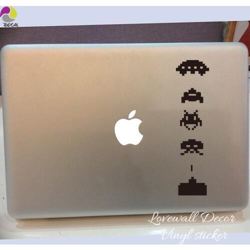 Space Invaders wall sticker Kids Room Child room Retro Classic Video Game Car Laptop Vinyl Decal Sticker Home Decor