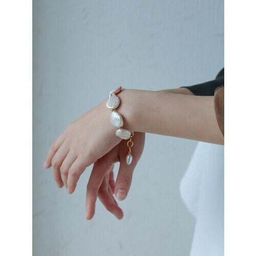 Brass With 18 K Gold Natural Baroque Pearl Bracelet Women Wedding Jewelry Chic Gown Sweet Boho Trendy Simply INS Japan Korean