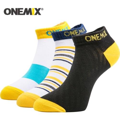 ONEMIX Summer Professional Men Sport Socks Breathable Black Running Socks Quick Drying Climbing Male Gym Fitness
