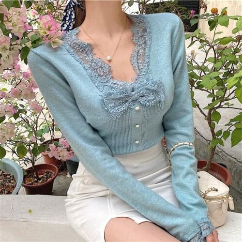 Vintage Knitted Shirts Ladies Casual V-Neck Lace Slim Blouse and Tops Women 2021 Spring Korean Style Sexy Shirt Female Elegant
