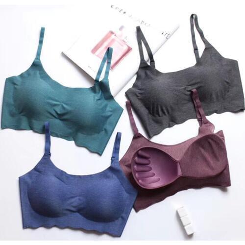 Free Women Sexy Bandeau Strapless Seamless Ice Silk Padded Bralette Boob Tube Style Bra Sexy Bustier