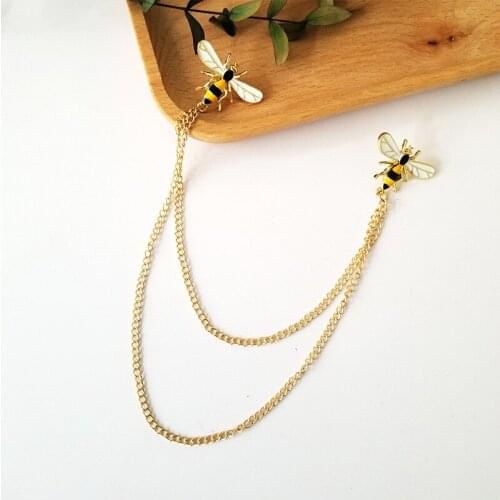 Cartoon Creative Animal Bee Insect Enamel Brooch Chain Pendant Alloy Pins Retro Trend Badge Woman Jewelry Gift For Friends