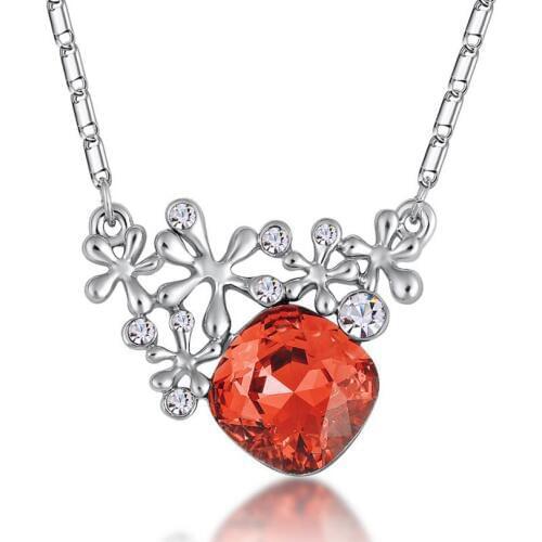 Classic Beautiful Flower Pendant Necklaces For Women Fashion Brand Square Shiny Crystal Pendant Necklace Party Jewelry