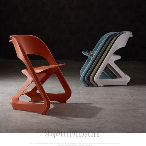 Modern Simple Creative Back Chair Household Nordic Fashion Plastic Dining Chair Outdoor Stool Lazy Leisure