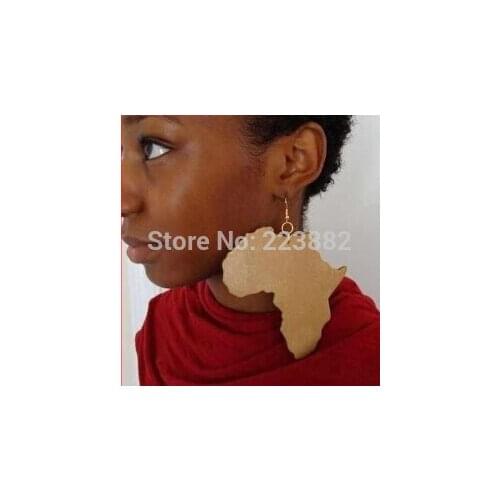 Free shipping 2016 Hot Sale Good Wood Africa Map Earring for Women can acceptable mixed color order