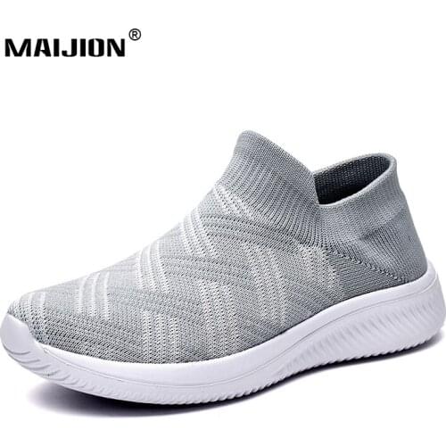Fashion Women Walking Shoes Lightweight Lady Outdoor Sneakers Knitted Socks Elasticity Comfortable Loafers Slip-on Durable