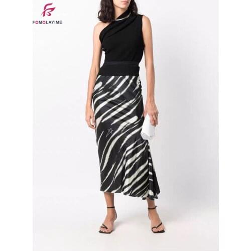 2021 Women Autumn skirts new fashion two-tone diagonal cut super long skirt