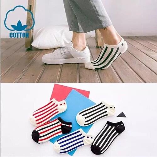 2017 Free Shipping Cotton Mens Stripe Socks Vintage Causal Fashion Character Striped Fashion Socks For Men stripe cotton sock