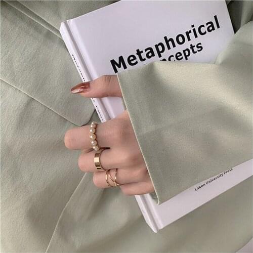 4pcs/set Golden Metal Cool Concise Rings Pearl Hand Jewelry Women Girl Fashion Accessories For Friends