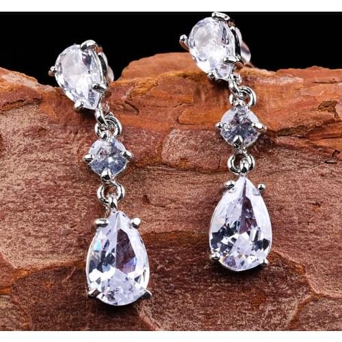 Fashion White Cut Zircon Teardrop Earrings For Women Luxury Bridal Jewelry Shiny Crystal Wedding Earrings Brincos Mujer Z3M122