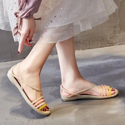 2021 summer TPU soft sandals womens Beach hole shoes non slip flat heel crystal jelly shoes womens large womens sandals