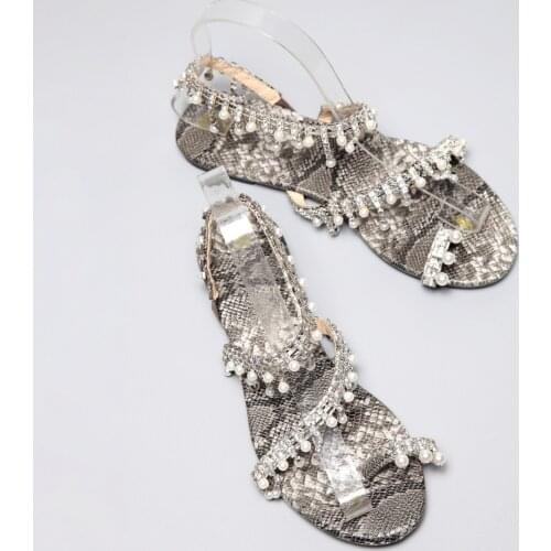 Popular snake pearl sandals in Europe and America