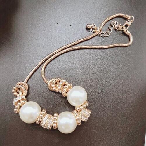 Ydgy shiny Rhinestone white pearl necklace openwork pendant clavicle chain with elegant lady accessories