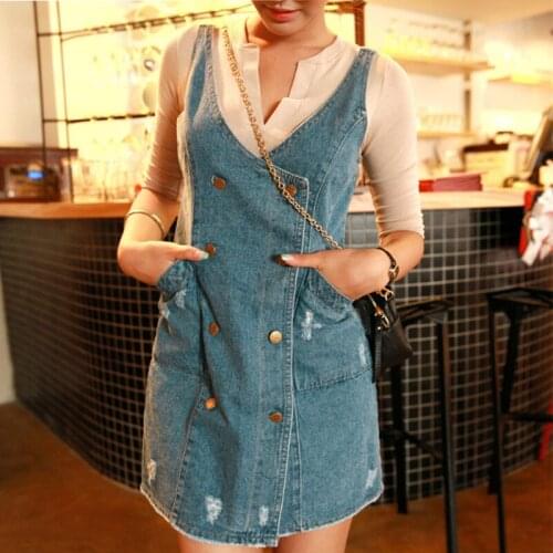 2019 New High Quality Denim Cotton Dress V Neck Double Breasted Pocket Slim Ladies Mini Jeans Sundress Strap Dresses AIYANGA