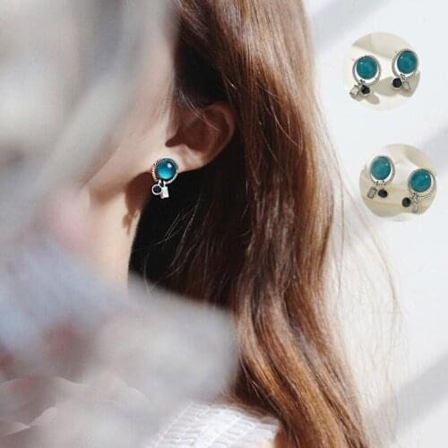 White Love Heart-shaped Line Earrings for Women Zircon Curved Simple Geometric Round Opal Stud Earrings Fashion Trend New 2020