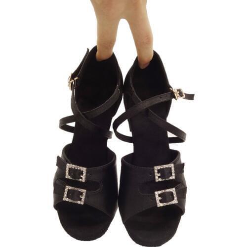 HXYOO New Latin Dance Shoes Girls Low Heels Shoes High Quality Crystal Shine Ladies Dancing Shoes Customized Size Style Color