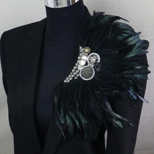 Feather Brooch Boutonniere Clips Collar Pin Wedding Suits Banquet Brooch Feather Anchor Flower Corsage Party Bar Singer Palace
