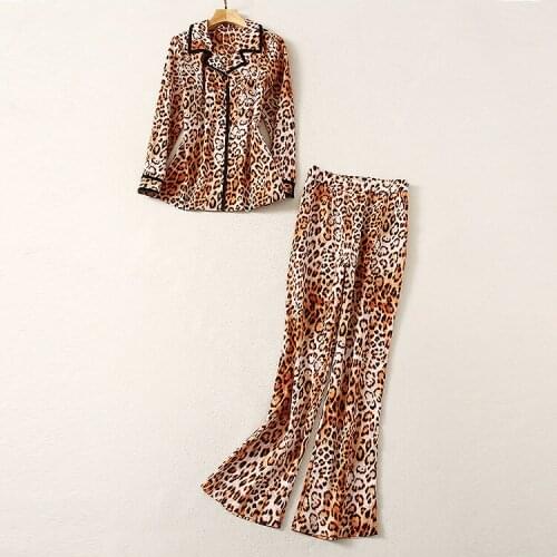 European and American womens wear 2020 winter new style Leopard print shirt with long sleeves trousers Fashion suits