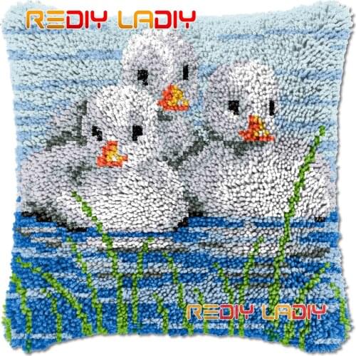 Latch Hook Cushion Three Ducks DIY Needlepoint Kits Chunky Acrylic Yarn Arts Crocheting Lofty Pillow Case Hobby & Crafts