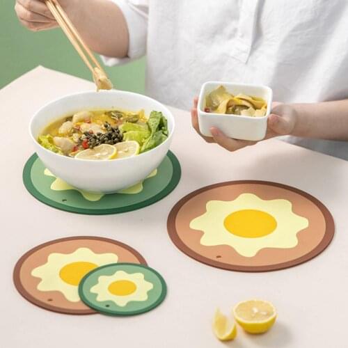 Table Mat Heat Insulation Poached Egg Pattern Long Lasting Silicone Print Placemat Anti-Skidding Pad Tea Coffee Cup Pad