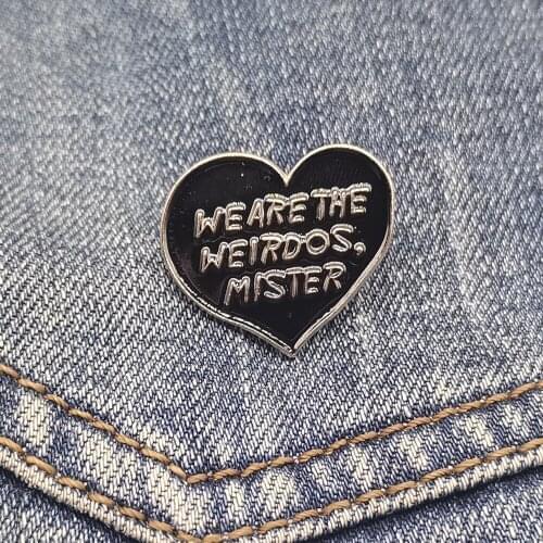 Creative Love Text Alloy Badge Brooch Enamel Pin Lapel Pin Hat Jacket Backpack Jewelry Accessories Collar Gift For Kids/Friends