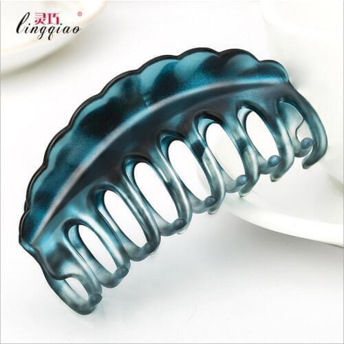 Hairdress For Women tough Black Plastic Hair Claw Clips Hollow Out Carving Crab For Hair Large Size Hair Clamps T0323