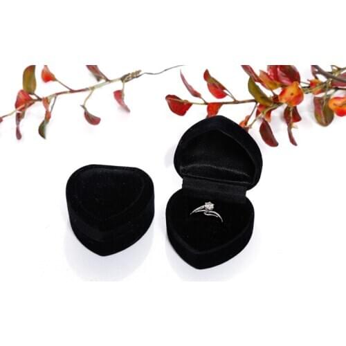 Heart Shape Velvet Ring Box Jewelry Display Engagement Wedding Jewelry Boxes Rose Flower Design Gifts Holder For Couple