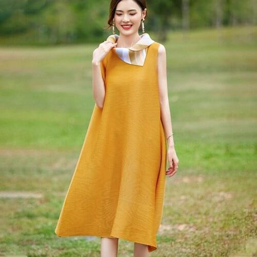 2021 summer Fashion vest dress female Miyake pleated doll collar loose waist mid-length temperament casual basic summer dress