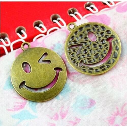 30pcs 23*26.7MM Antique Bronze Plated smile charms zinc alloy Smiling Face pendant for earrings necklaces DIY accessories