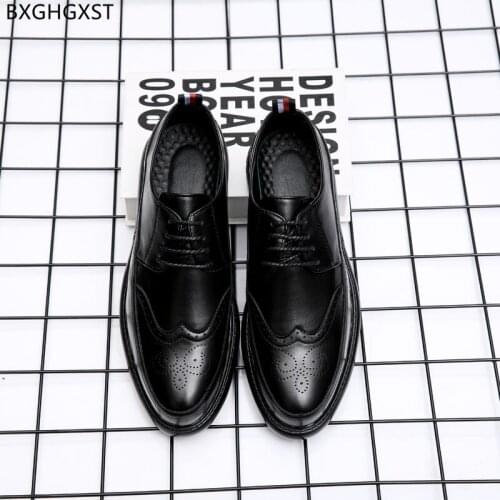 Black Casual Business Shoes Men Brogues Men Office Shoes Formal Luxury Designer Shoes Men High Quality Chaussure De Homme Sapato