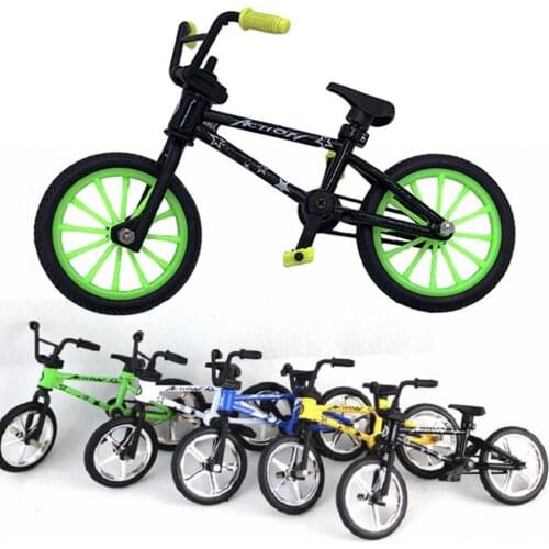 11cm Mini Cute Mixed-color Bike Bicycle Toy for Home Decor Tabletop Ornaments Model Fun Novelty Bicycle Gift