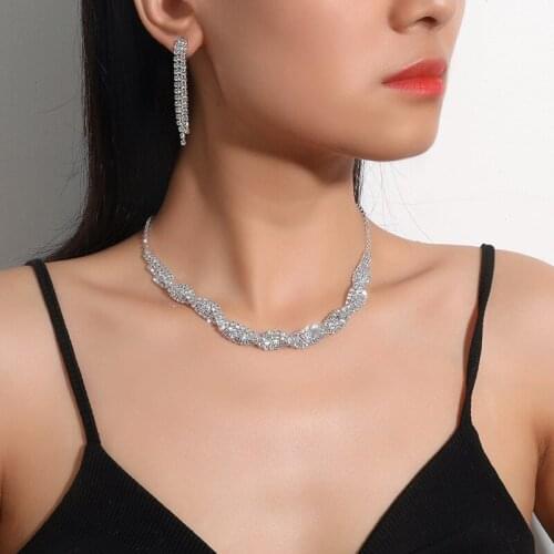 TREAZY New Sparkling Rhinestone Crystal Wedding Paty Jewelry Set for Women Twisty Choker Necklace Earrings Bridal Jewelry Set