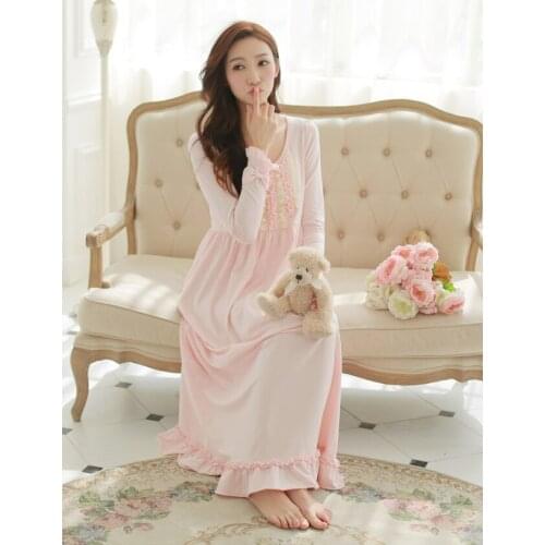 Free Shipping 100% Cotton Princess Nightdress Royal Pijamas Womens Long Nightgowns Lace Sleepwear Nightshirt feminino