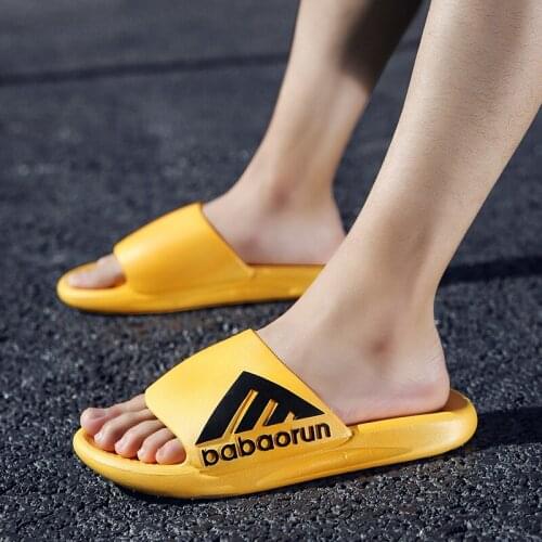 Men Slippers Outdoor Casual Wear Resistant Walking Sport Sandals for Men Beach Shoes Lightweight Comfortable Bathroom Slippers