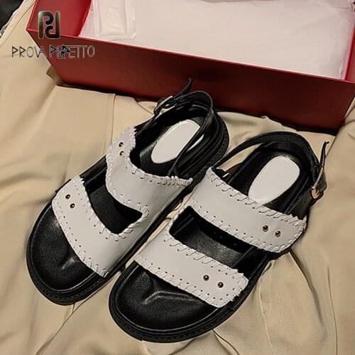 2021 new fashion black white casual all-match retro non-slip Roman shoes summer open-toed platform sandals women