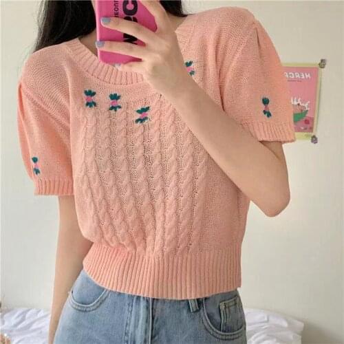 T Shirt Women 2021 Summer Fashion Vintage Embroidrey Floral Puff Short Sleeve O-neck Tops Knitted Twist Short Sweet Tee Shirt