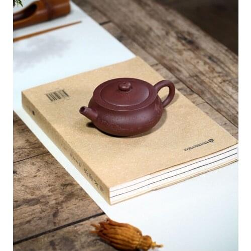 China Teapot Ceramic Bian Lun Hu Kettle For Tea Puer Oolong Tea Set Handmade
