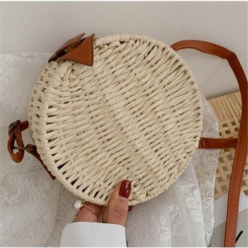 2020 New High Capacity Fashion Straw Shoulder Bag Chain Womens Rattan Crossbody Bag Leisure Ladies Purse Female Round Handbags