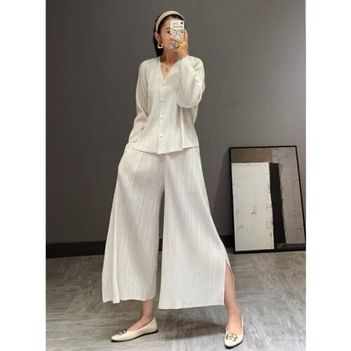Pant Suits For Women Plus Size 2021 Spring Stretch Loose Miyake Pleated 2PCS Set Single Breasted Cardigan + Wide Leg Trousers