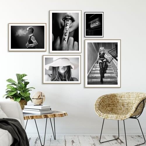 Fashion Poster Nordic Canvas Photography Sexy Women Bar Noble Service Smoking Painting Art Print Wall Picture Living Rooms Decor