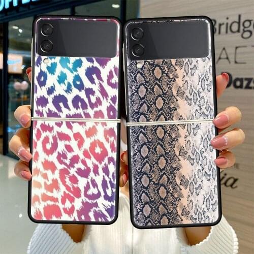 Black Hard Case For Samsung Galaxy Z Flip 3 5G Luxury PC Shockproof Phone Cover ZFlip 3 Bumper Fundas Tiger Leopard Print Snake