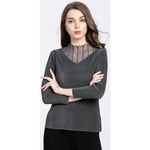 Plus Size Women Tops 2019 Fashion Solid Color Patchwork Elastic Miyake Pleated Wrist Length Sleeves T Shirts For Women 45-65kg
