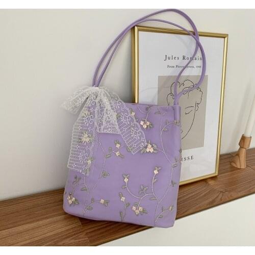 2021 Designer Small Flower Lace For Wedding Party Lady Floral Tote Baguette Purse High Quality Luxury Vintage Women Underarm Bag