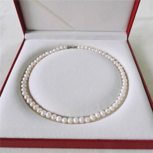 AUSO Pearl Necklaces For Women
