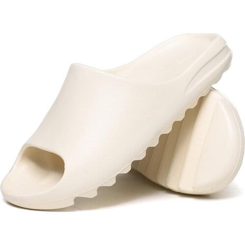 Ssvveettyy Men's Shoes
